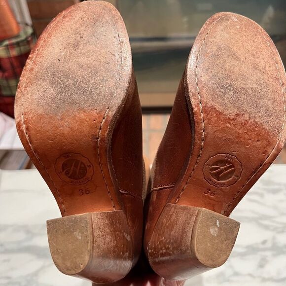 brown suede tall boots - Picture 7 of 9